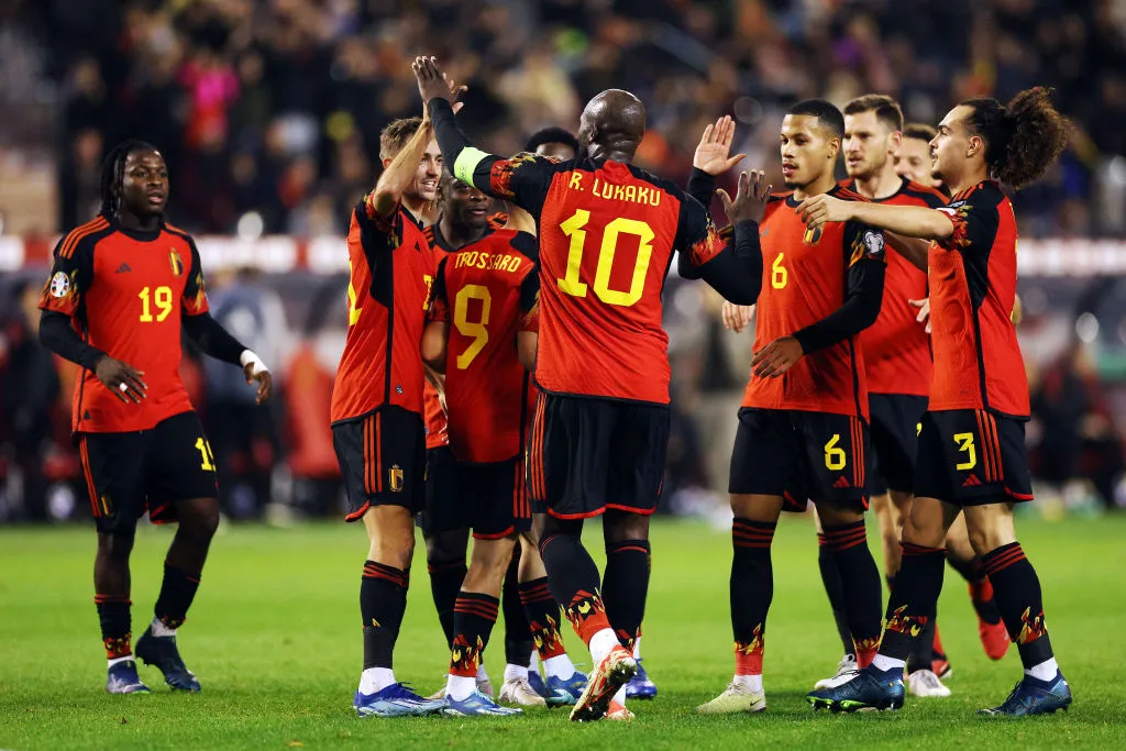 Todo Bélgica celebra la actuación de Lukaku. (Foto: Getty)