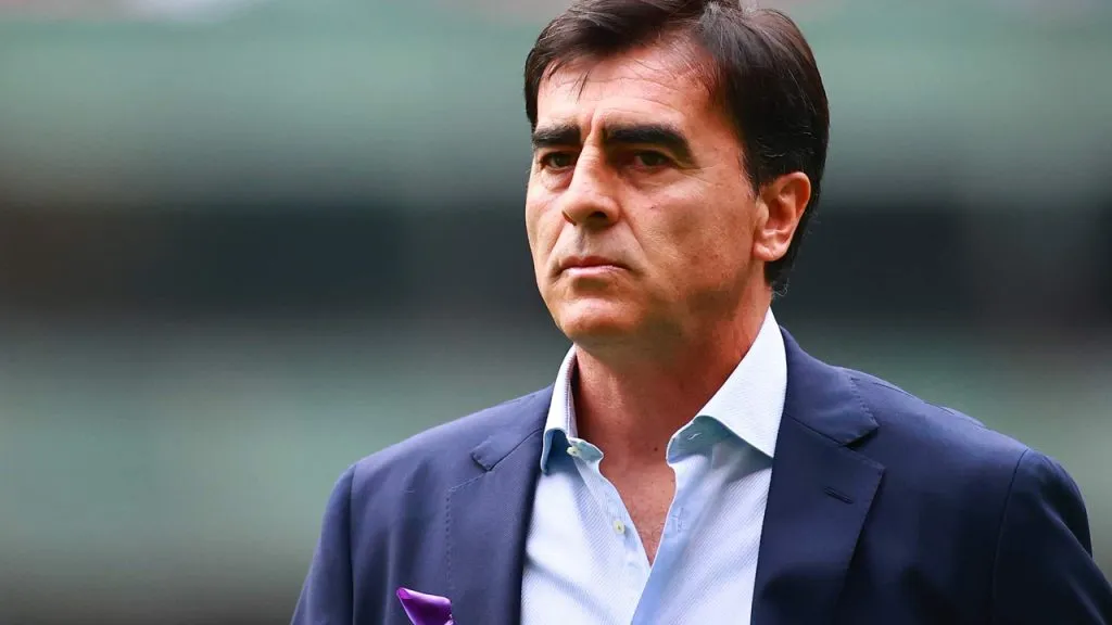 Gustavo Quinteros tiene experiencia internacional con Bolivia y Ecuador, y un gran presente en el fútbol chileno.