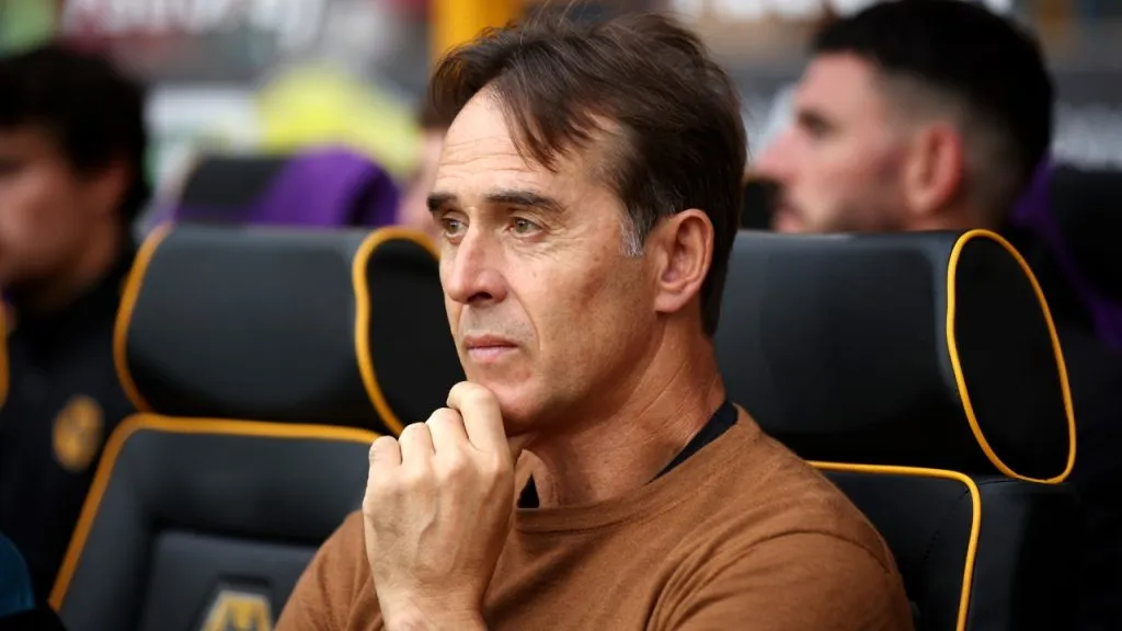 Julen Lopetegui rechazó a Al Ittihad porque espera ofertas en la Premier League.