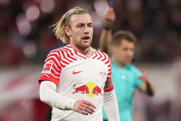 Emil Forsberg dejará el RB Leipzig tras 10 años y jugará en el NY Red Bull (Photo by Maja Hitij/Getty Images)