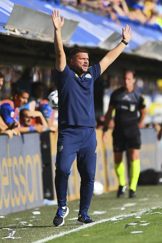 Mariano Herrón, entrenador de Boca, habló en conferencia de prensa. (Foto: Getty).