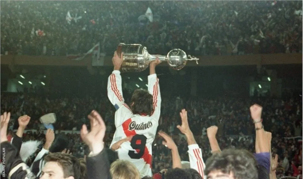 Enzo y la Libertadores. Foto Diario Popular.