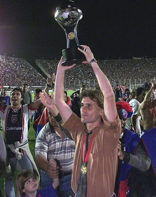Insúa y Herrón fueron campeones de la Sudamericana 2002 con San Lorenzo.