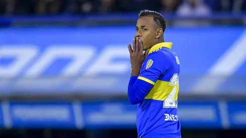 Villa firmó por dos años con un club búlgaro.