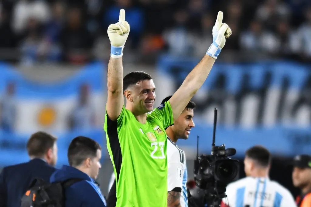 Emiliano Martínez se convirtió en ídolo absoluto de la Selección Argentina.