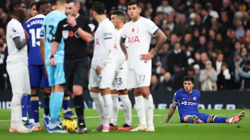 Enzo Fernández no pudo terminar el partido ante Tottenham.