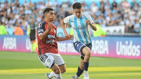 Partido intenso entre Racing y Central Córdoba.