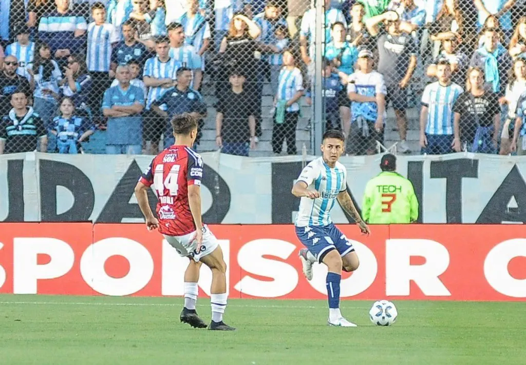 Una postal del primer tiempo en el Cilindro. (Foto: Racing Club)