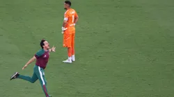 Diniz festeja, Chiquito Romero sufre.