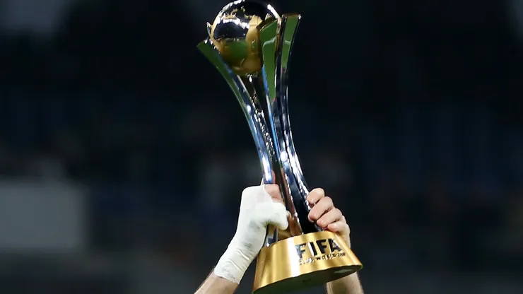 El trofeo del Mundial de Clubes.