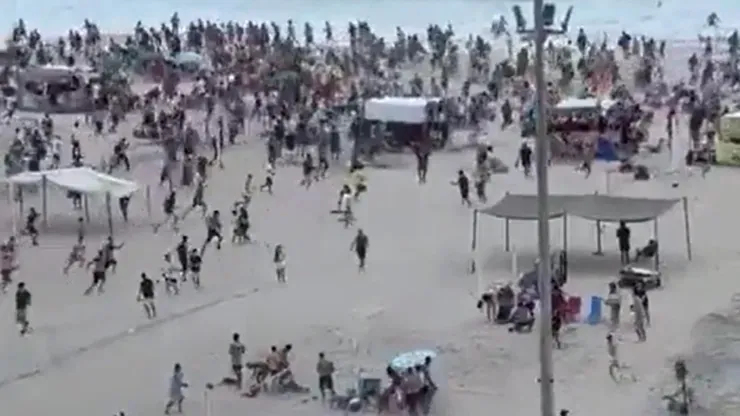 Los hinchas de Boca fueron agredidos por la policía brasileña y los hinchas de Fluminense.