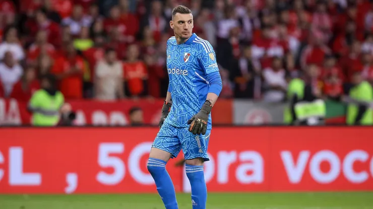 Franco Armani podría haber hecho algo más ante Talleres.