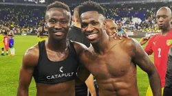 Acusó a su DT de robarle una camiseta de Vinicius: lo dejó fuera de la Copa África