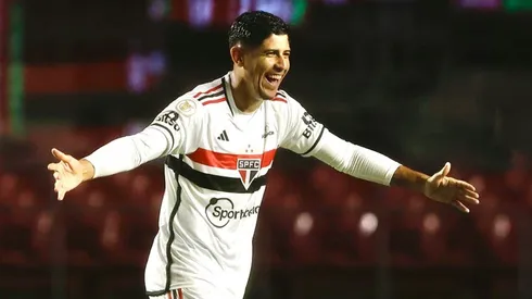 Alan Franco, defensor de Sao Paulo de Brasil.