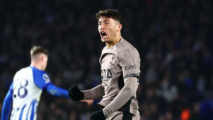Primer gol de Alejo Véliz con Tottenham