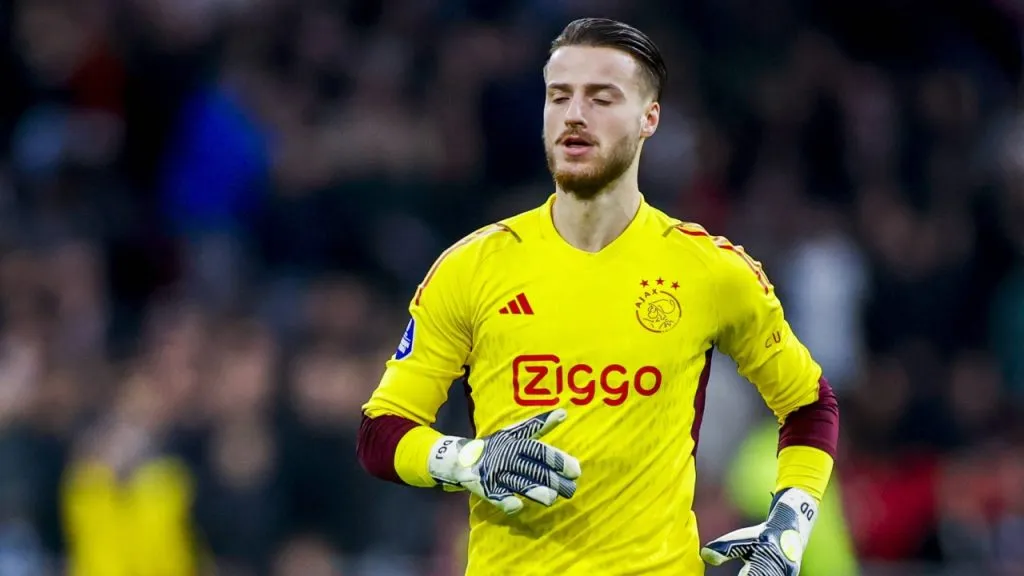 Diant Ramaj, el arquero que le quitó el puesto a Rulli en Ajax (Getty Images).