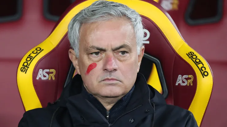 José Mourinho, cerca de regresar a la Premier League