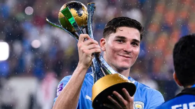 Julián Álvarez ya acumula cinco título en el Manchester City. Getty Images.