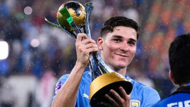 Julián Álvarez viene de marcar dos goles en la Final del Mundial de Clubes contra el Fluminense. Getty Images.