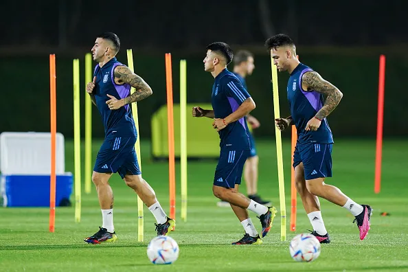 Lautaro y Correa se verán las caras por los octavos de final de la Champions League.