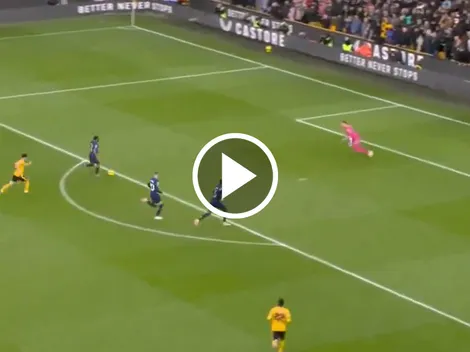 VIDEO | Chelsea y el errado del año: 3v1 contra el arquero y no fue gol