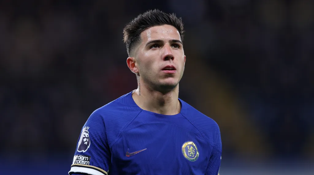 Enzo, baja en el Chelsea para este fin de año.