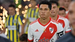Enzo Pérez se fue de River y ahora firmó con Estudiantes.