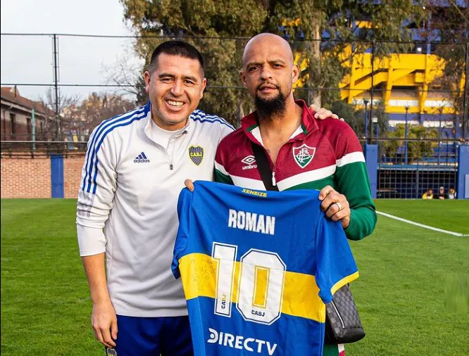 Felipe Melo y Riquelme, cuando Fluminense entrenó en Casa Amarilla. (Foto: @felipemelo)