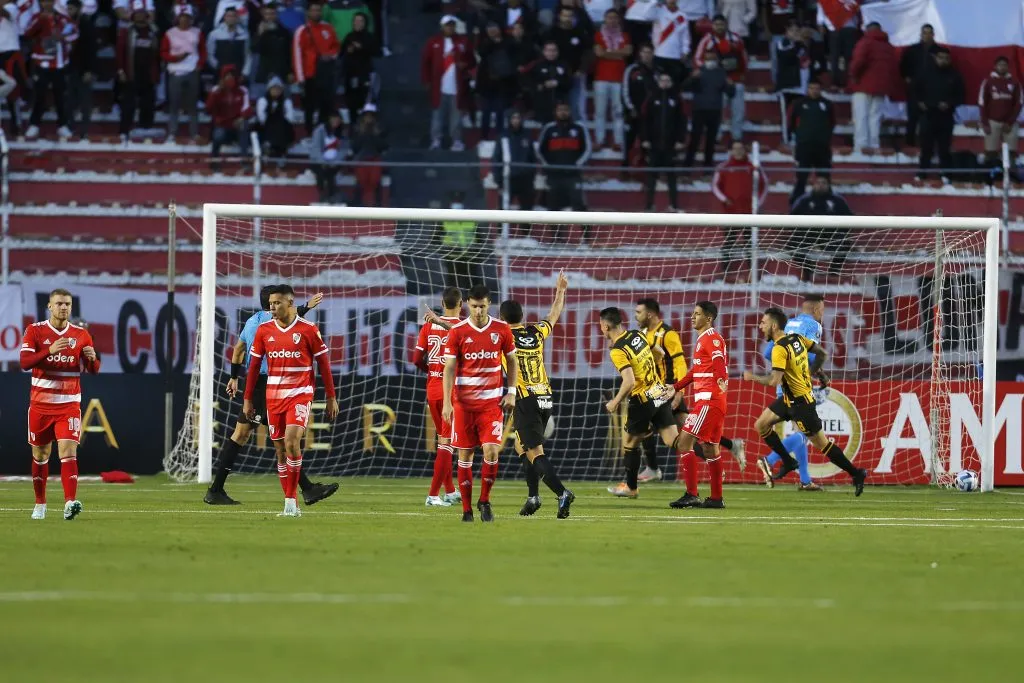 River cayó 3 a 1 ante The Strongest en la edición 2023. (Foto: Getty).