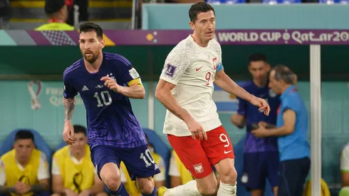 Lewandowski, superado por Messi en el partido entre Argentina y Polonia en Qatar 2022.