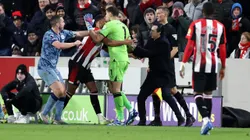 Picante: el posteo de Dibu Martínez tras el cruce con Maupay