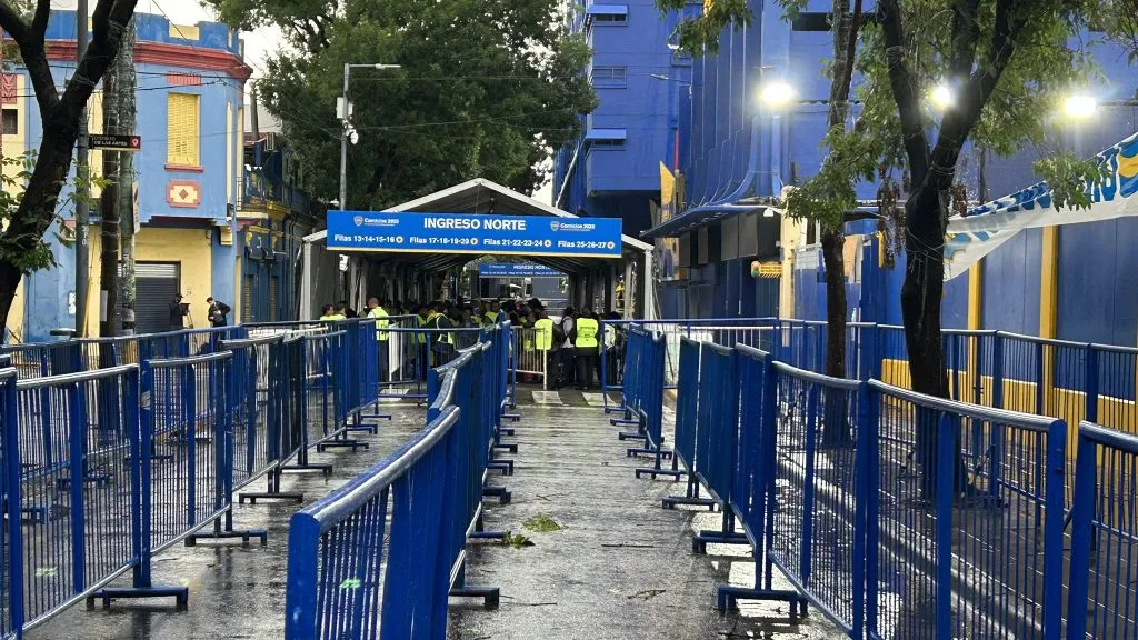 Así amaneció la Bombonera este domingo 17 de diciembre. Foto: @EmilianoRaddi