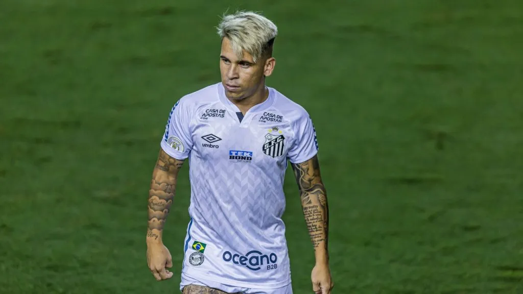 Yeferson Soteldo, futbolista venezolano de Santos.