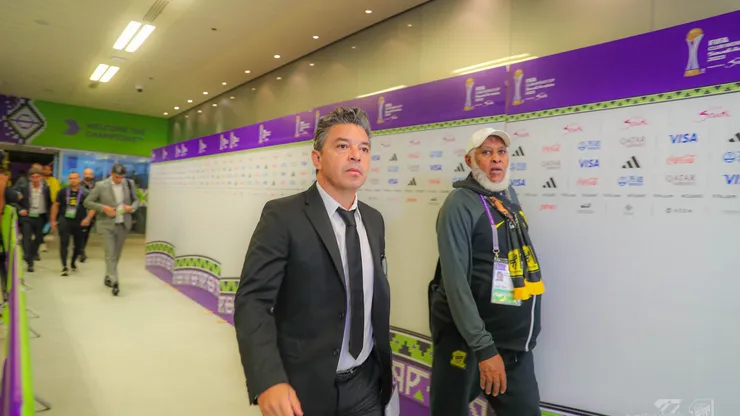 Marcelo Gallardo ya está en el estadio, listo para el partido.
