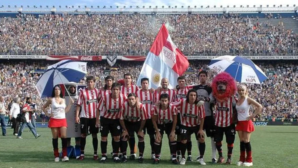 La formación del Pincha la tarde definitoria en la cancha de Vélez (@edelpoficial)