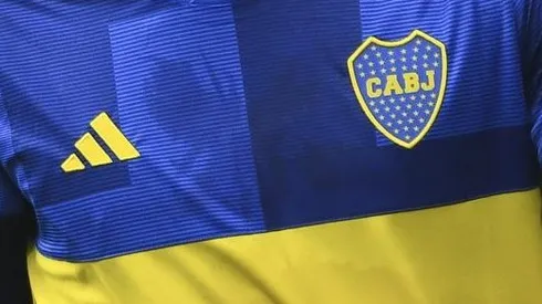 Boca lanzó una nueva camiseta para conmemorar los 20 años de su tercera consagración en la Copa Intercontinental. Getty Images.