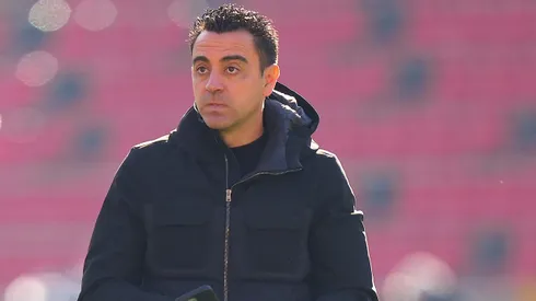 Xavi busca refuerzos para su Barcelona.