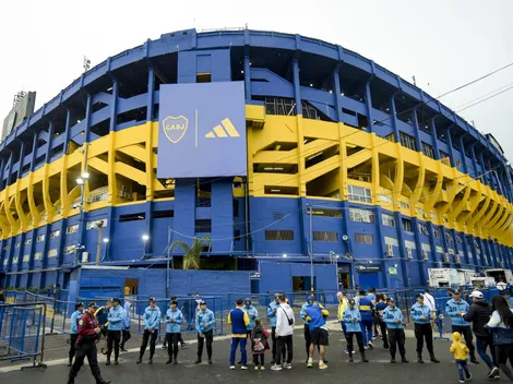 Los contundentes pasacalles colgados en La Bombonera a días de la definición de las elecciones en Boca