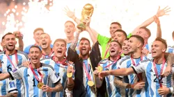 La Selección Argentina festejando el título en Qatar 2022.