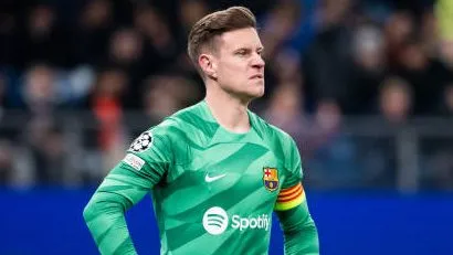 Marc Andre ter Stegen será baja hasta febrero y se suma a la lista de lesionados del Barcelona (Photo by Mateusz Slodkowski/Getty Images)