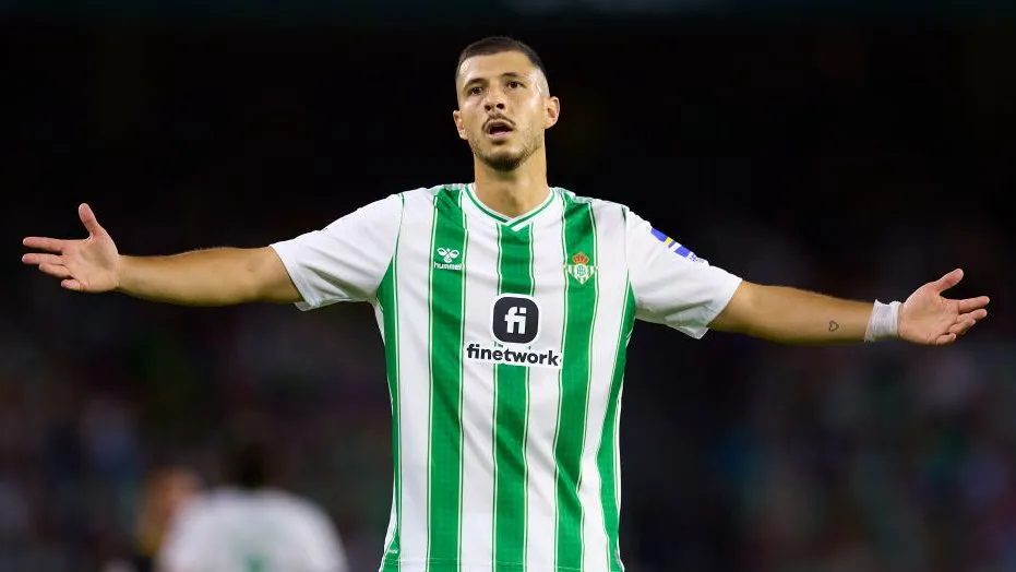 Guido Rodríguez será baja para el Betis por aproximadamente tres meses (Getty)