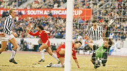 Gol de Argentinos ante Juventus, en uno de los mejores partidos del Siglo XX.