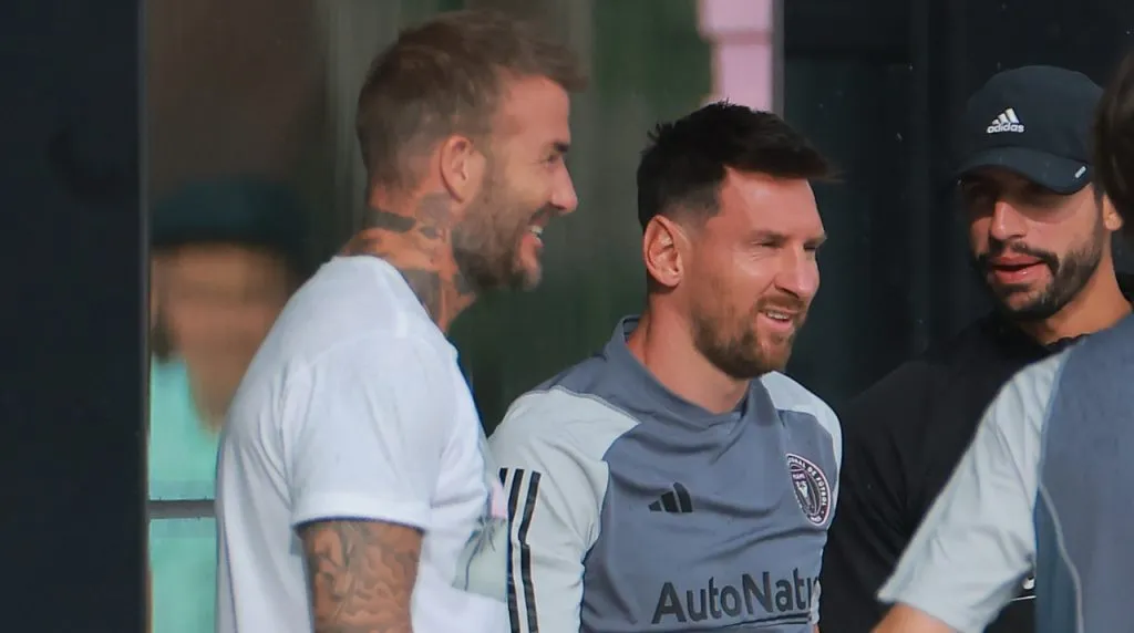 Beckham llegaba a las 7:00 A.M. para ver entrenar a Messi. (Foto: Getty Images)