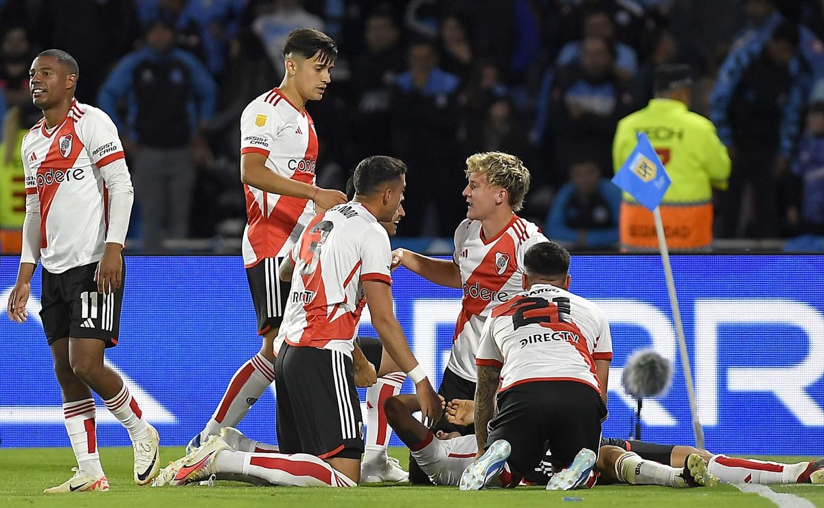 El insólito motivo por el que River pidió jugar el viernes ante Rosario ...