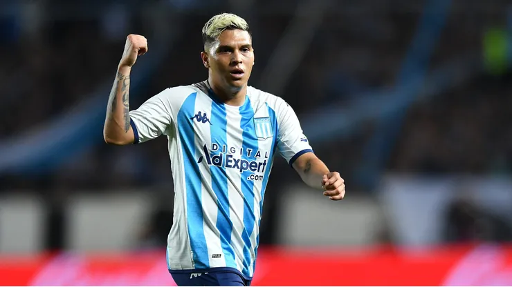¿Racing lo pierde? Se supo cuál será el futuro de Juanfer Quintero