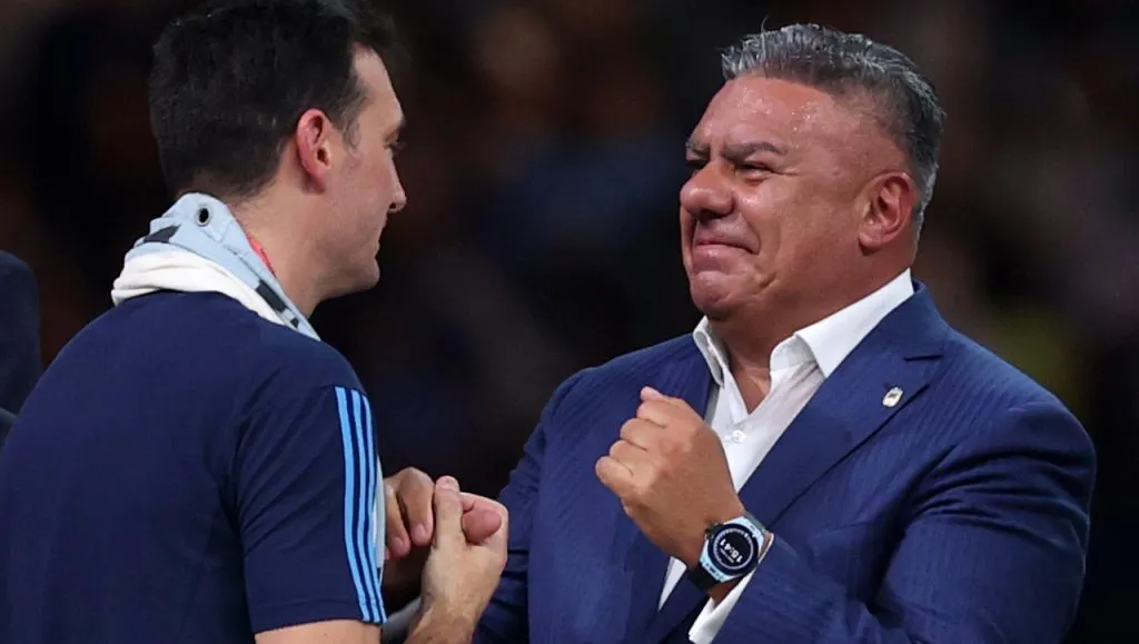 Habrá reencuentro Scaloni-Tapia en Estados Unidos.