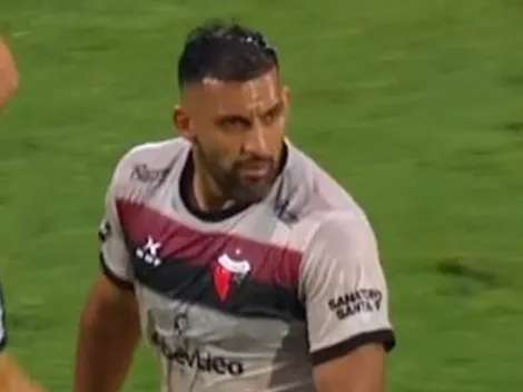 Wanchope Ábila fue un meme por sus offsides que derivaron en el descenso de Colón