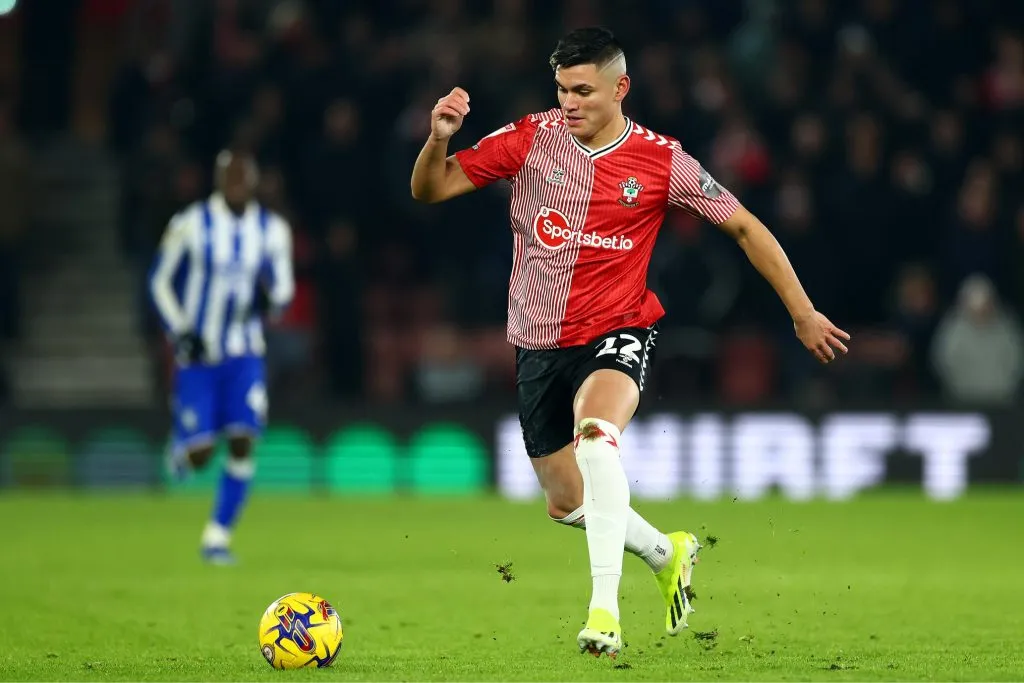 Carlos Alcaraz dejará el Southampton para sumarse a la Juventus. Getty Images.