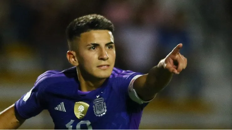 Almada estará en los Juegos Olímpicos (CONMEBOL).