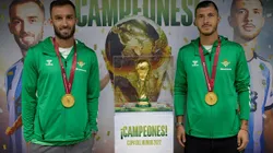 Dos campeones del mundo en el plantel del Betis.